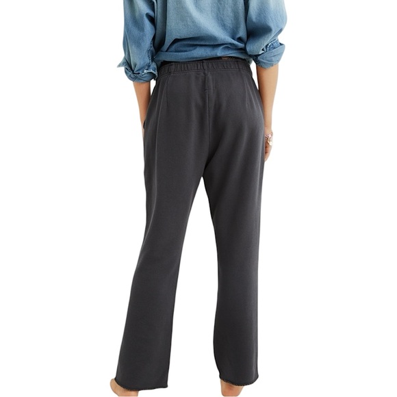 Aerie Slouchy Fleece Pant. Regular Rise. Size Small. Smoked Gray. Like New. - Picture 2 of 7